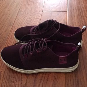 Under Armour Sneakers Size 7